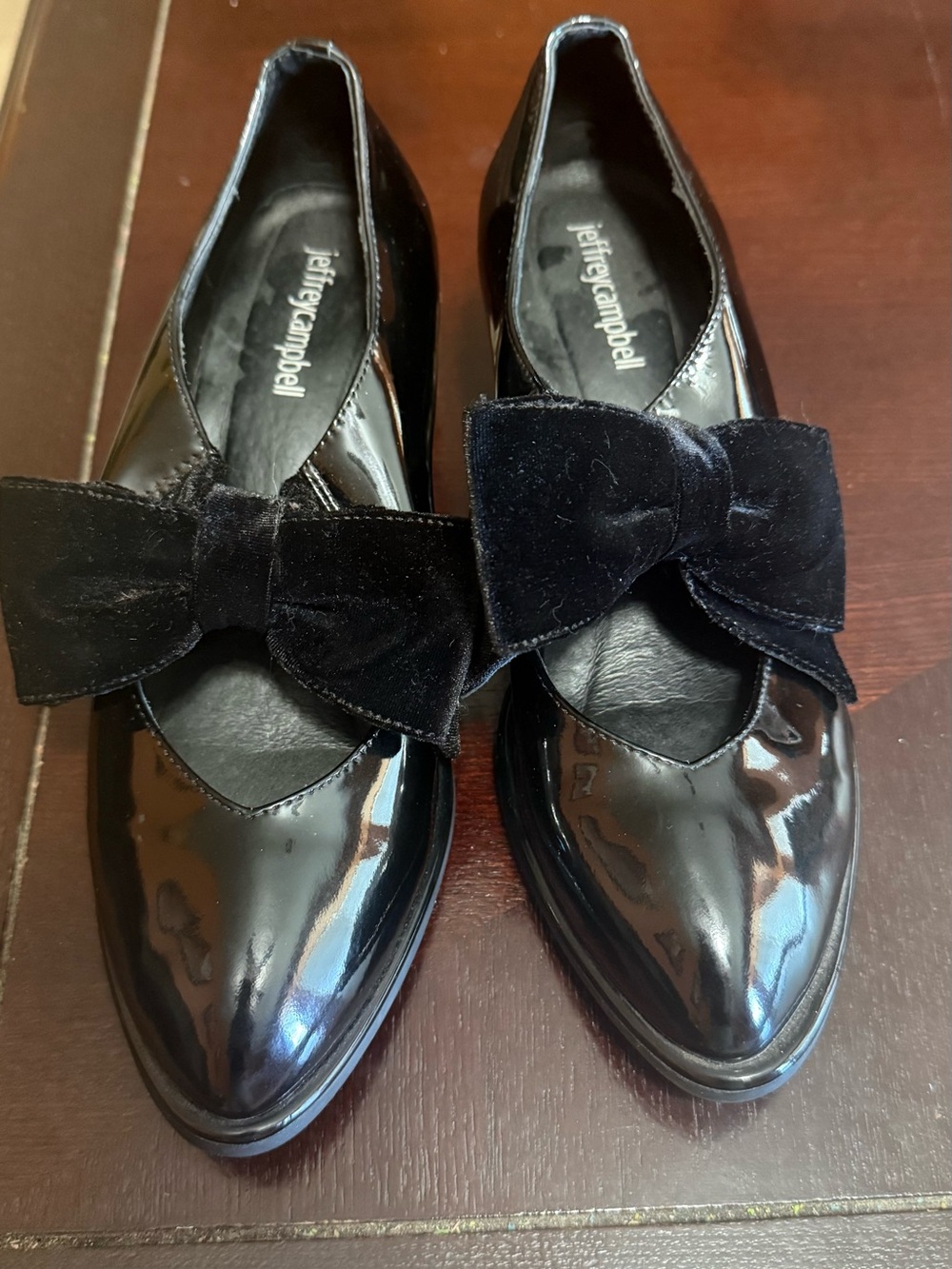 Jeffrey Campbell Black Patent Loafers  Pointed Toe Bow Slip-On Pumps Women’s
